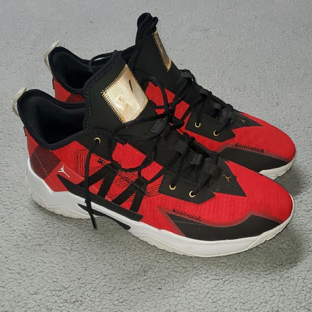Jordan Stay Loyal 2, Red and Black Athletic Shoes Size 15 - Picture 3 of 10